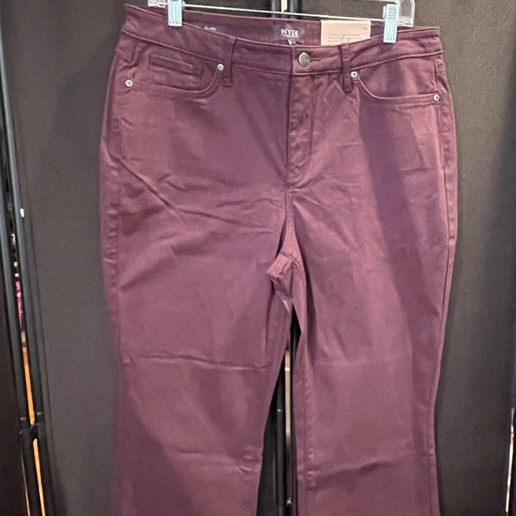 NYDJ Julia Sateen Relaxed High Rise Flared Jeans In Eggplant, 14R - NWT - Picture 3 of 8